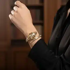 Luxury Serpent-Inspired Crystal Cuff Bracelet – Gold-Tone Open Bangle for Women