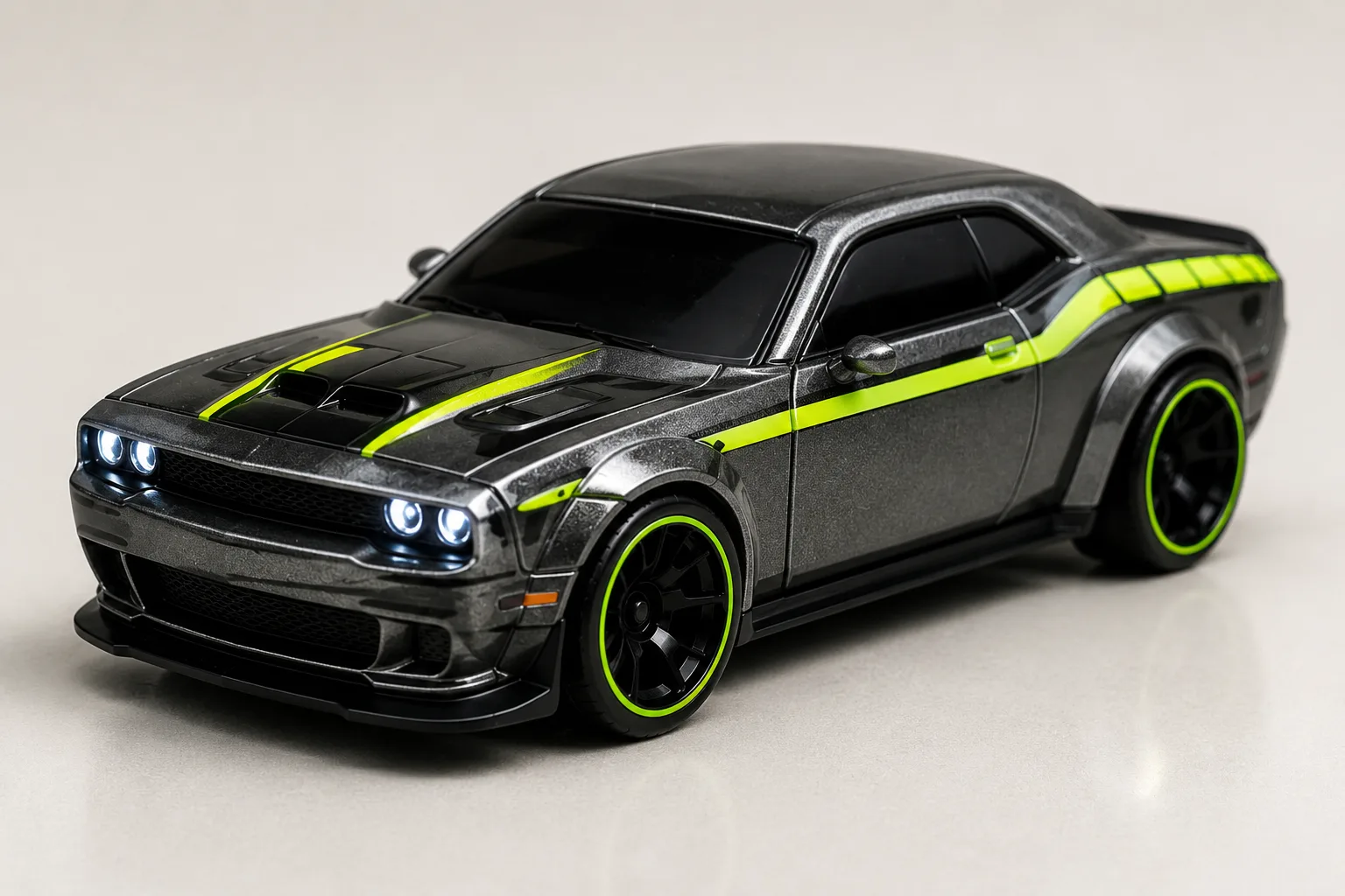 2.4GHz Remote Control Racing Car.